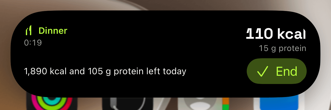 Expanded Live Activity with the meal's calories, protein and what is left today
